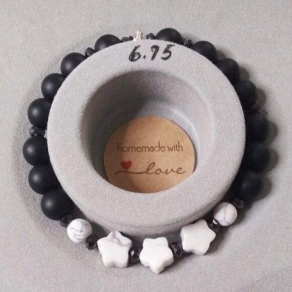 🍂🍁🍃 3/$25! Black Stone + Gray Howlite Stars Girl Teen Beaded Bracelet - Picture 4 of 7